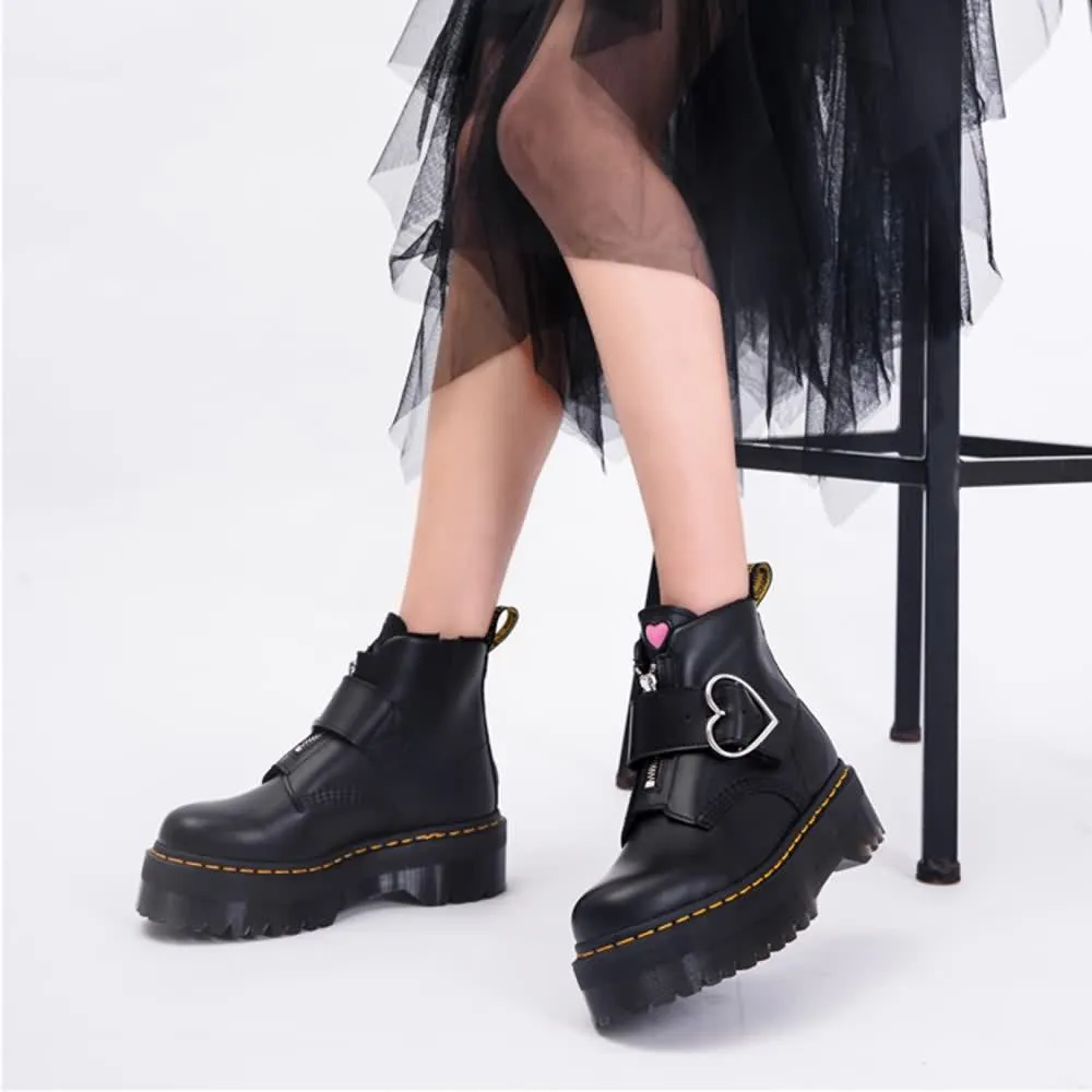 Black Gothic Punk Heart Buckle Platform Ankle Boots