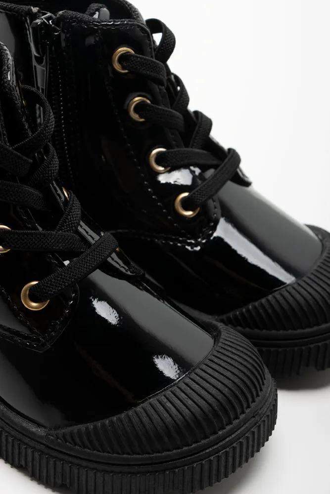 Boot Black