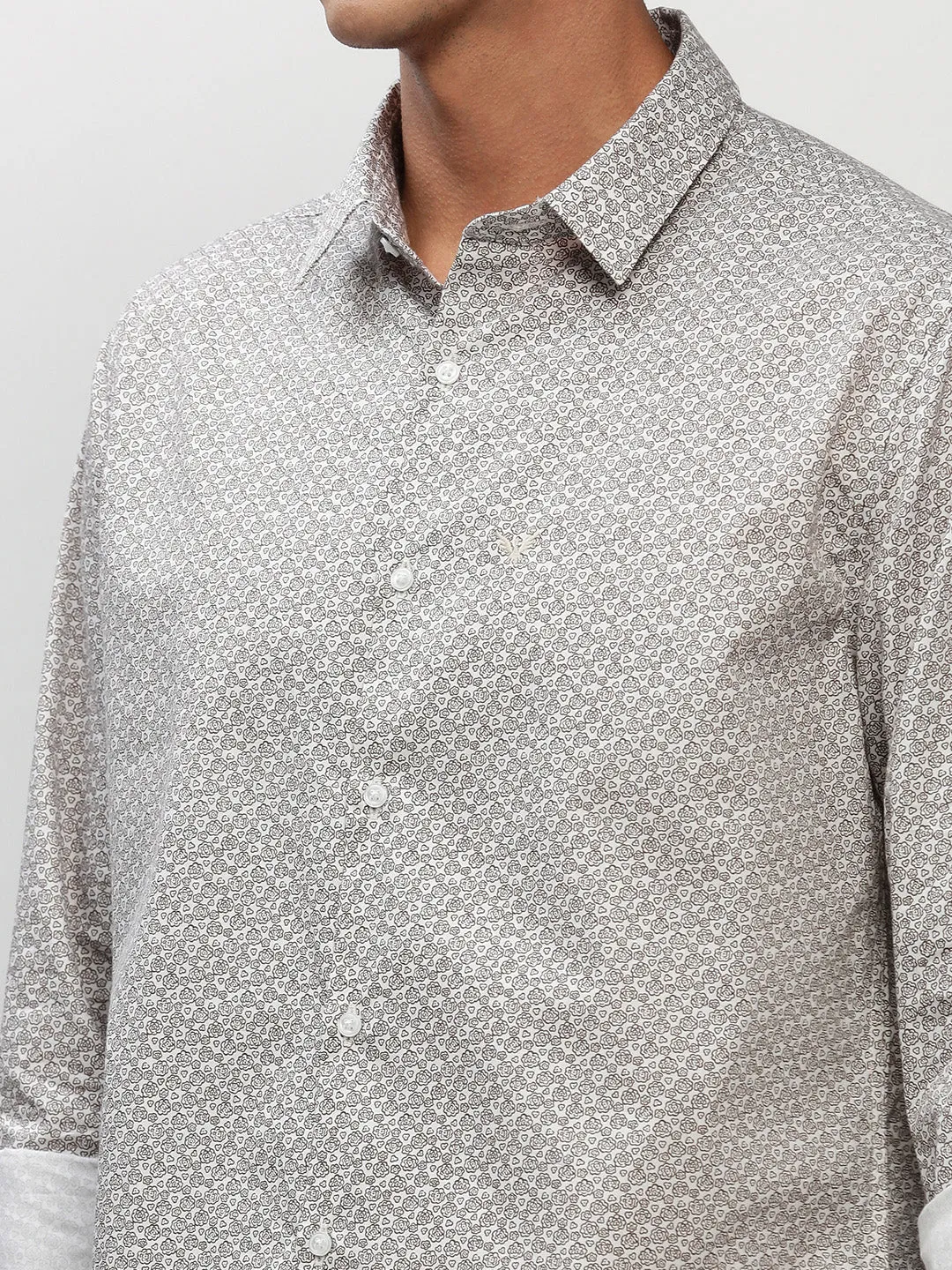 Men Off White Smart Slim Fit Micro Ditsy Printed Oxford Cotton Casual Shirt