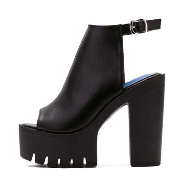 Stunning Slingback Heels