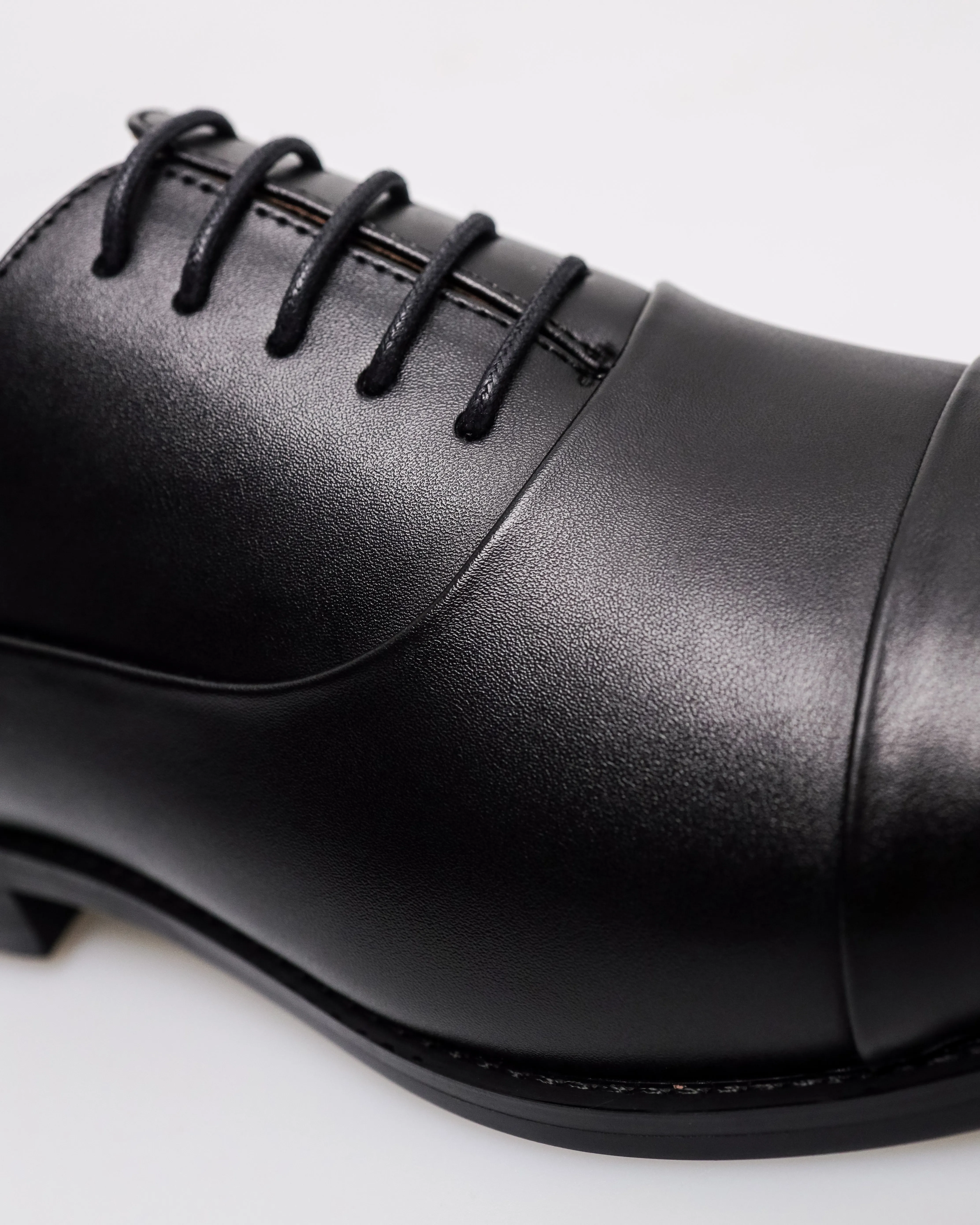 Tomaz F414 Men's Captoe Oxford