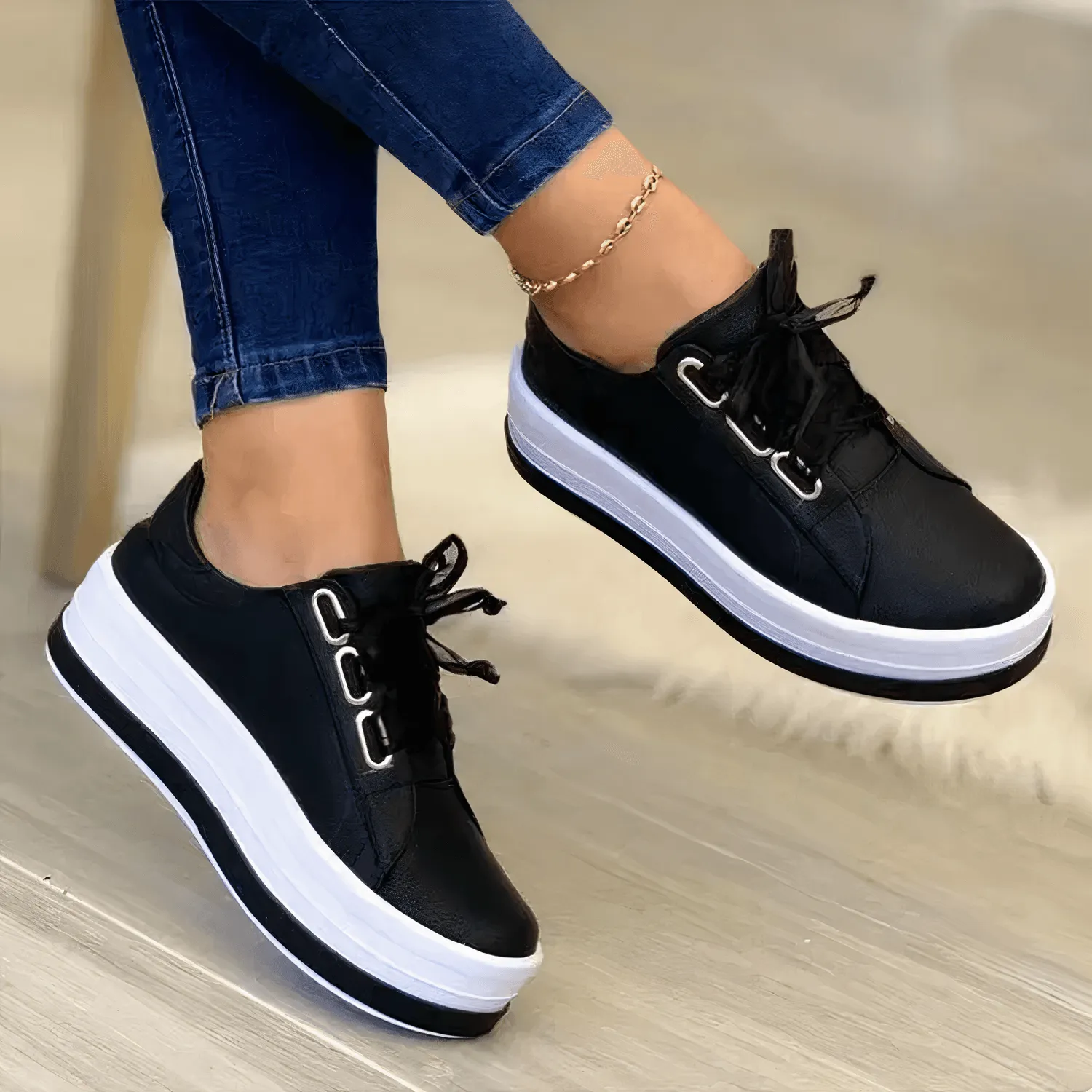 Women's Retro Sneakers: Classic Style, Modern Comfort