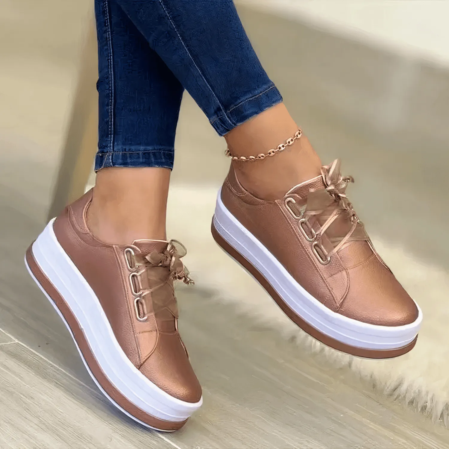 Women's Retro Sneakers: Classic Style, Modern Comfort
